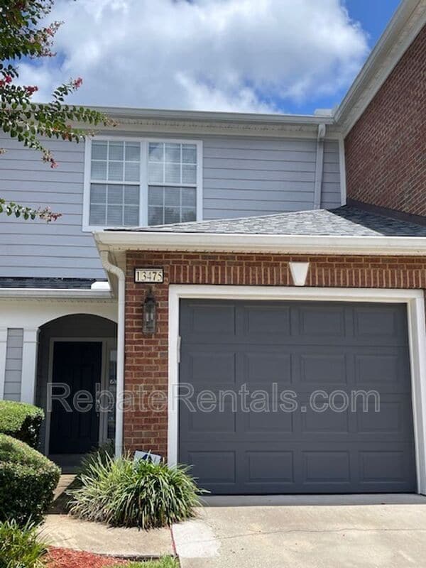 Building Photo - 13475 Stone Pond Dr