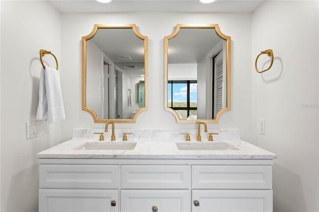 Building Photo - 3301 Bayshore Blvd