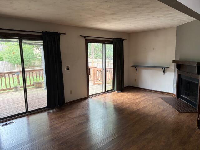 Building Photo - 938 Bluffway Dr