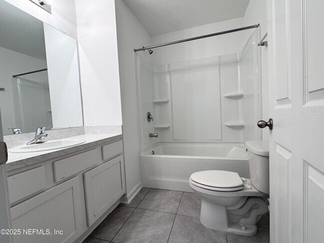 Building Photo - 8334 Zenith Cir