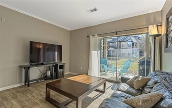 Building Photo - 7483 S Quail Cir