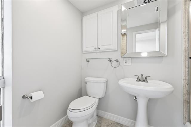 Building Photo - 6211 W Northwest Hwy