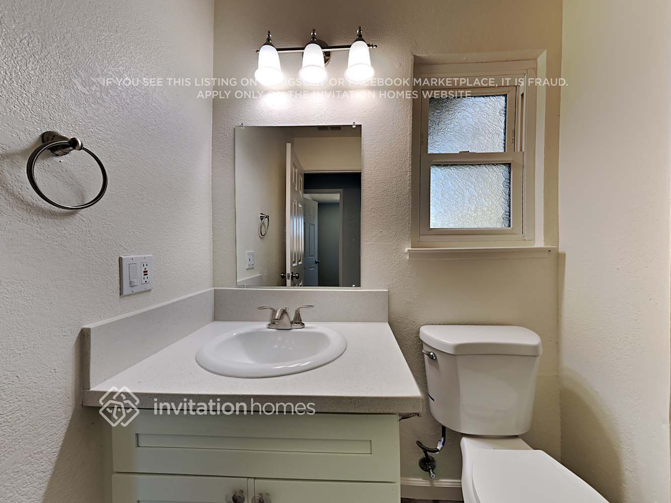 Building Photo - 809 Blackspur Dr