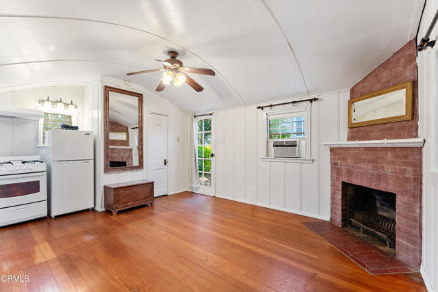 Building Photo - 2242 Cooley Pl