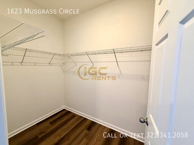 Building Photo - 1623 Musgrass Cir