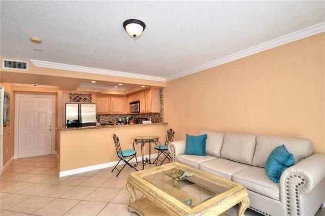 Building Photo - 151 NE 16th Ave