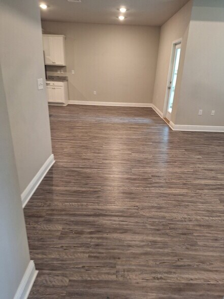 Building Photo - 256 Villa Bay Dr