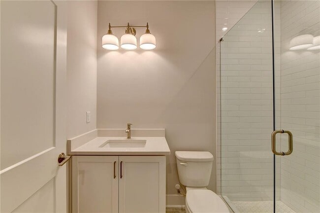 Building Photo - 375 Chiswick Cir