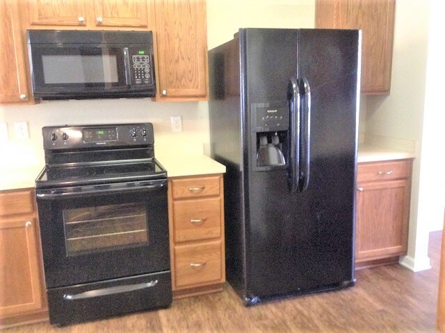 Building Photo - 4080 Catawba Creek Dr