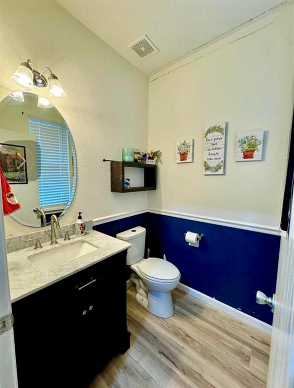 Building Photo - 4118 Lake Cypress Cir
