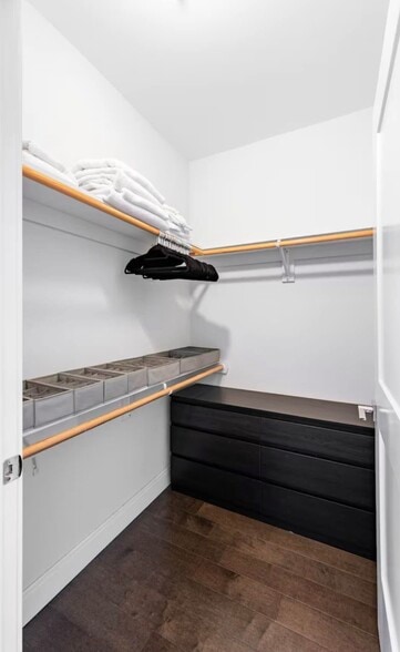 Primary Closet - 6401 Park Ave