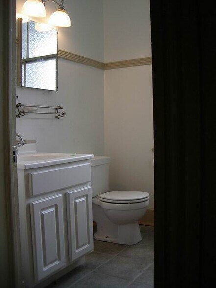 Building Photo - 735 Exposition Blvd