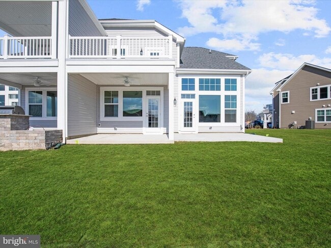 Building Photo - 25041 Tanager Ln