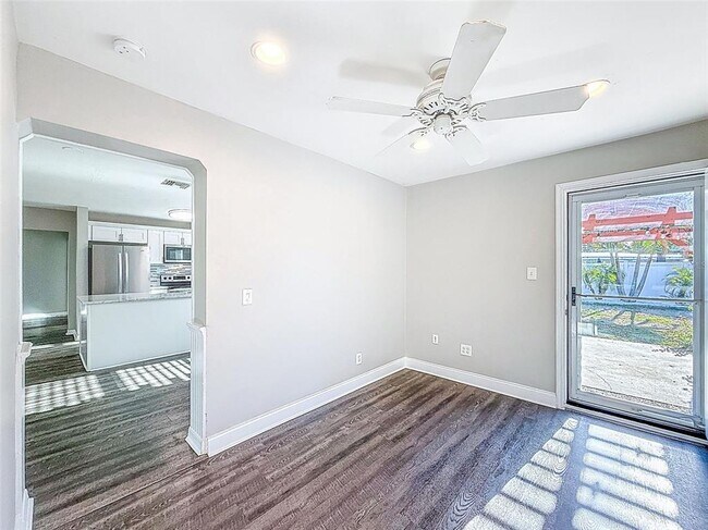 Building Photo - 7401 16th St N