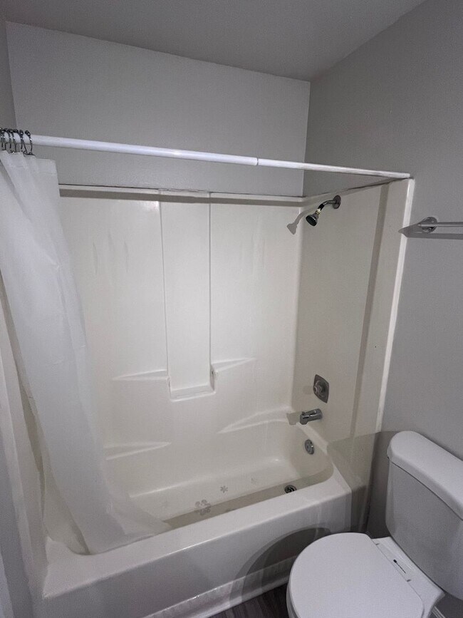 Building Photo - NICE UPDATED HOME IN CITRUS HEIGHTS!!