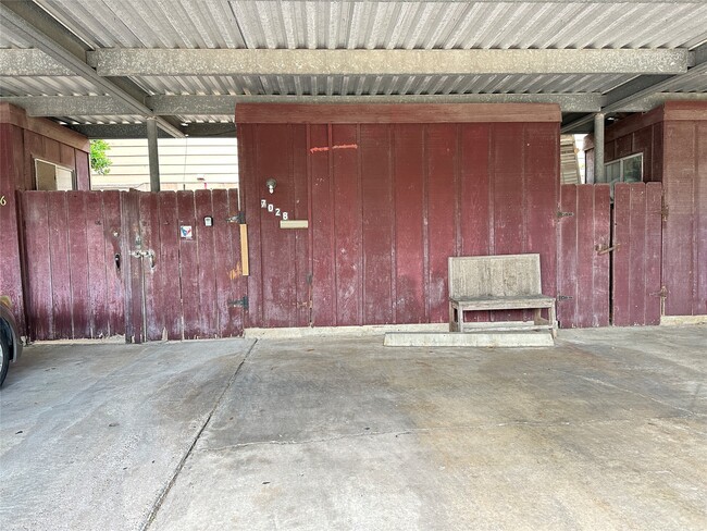 Building Photo - 7028 Jetty Ln