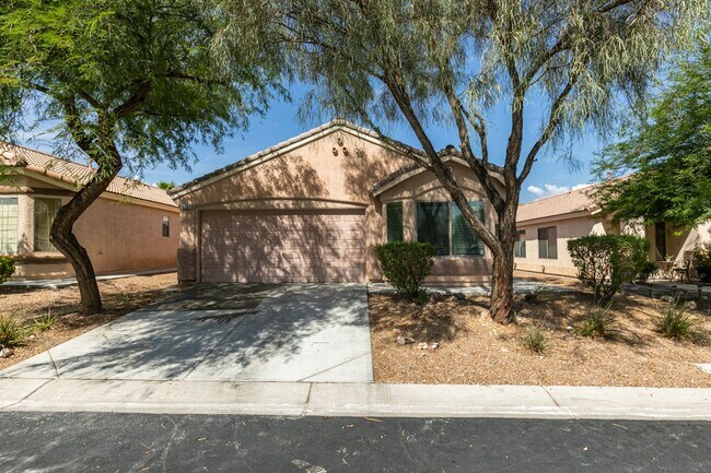 Building Photo - Beautiful 3 bedroom home near South Summerlin!