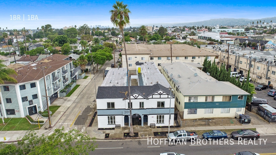 Building Photo - 201 Normandie Ave