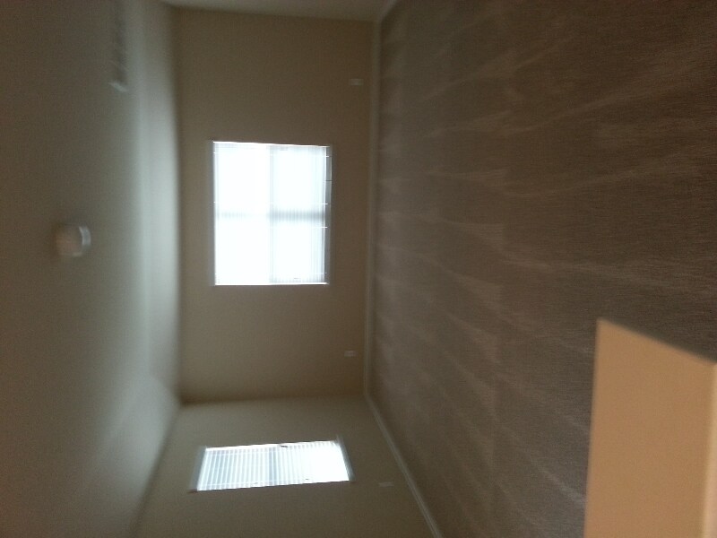 Building Photo - 10237 Metz Vly