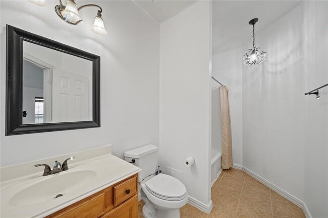 Building Photo - 7030 Thistlewood Park Ct