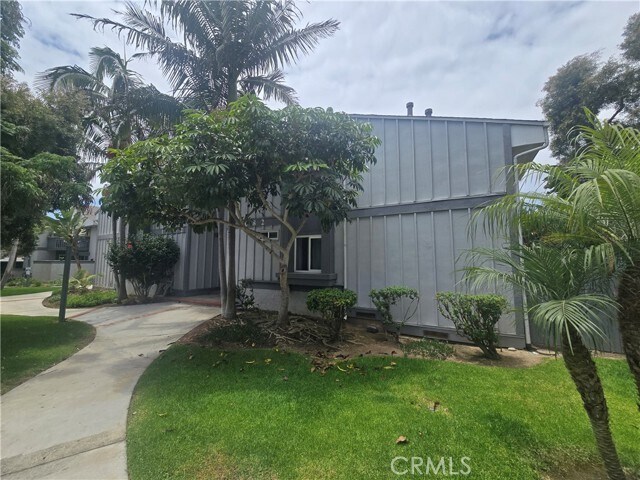 Building Photo - 17082 Pacific Coast Hwy