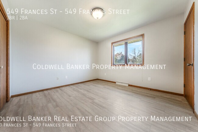 Building Photo - 549 Frances St