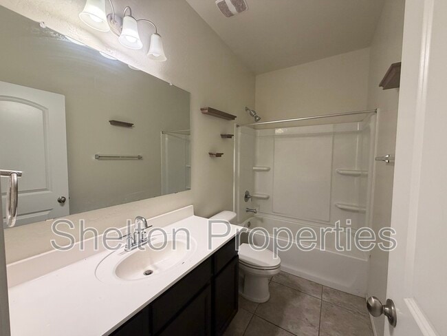 Building Photo - 25681 W Desert Dr