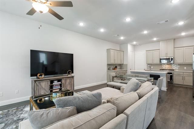 Building Photo - 1899 Melinda Ln