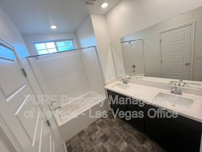 Building Photo - 7366 N Decatur Blvd