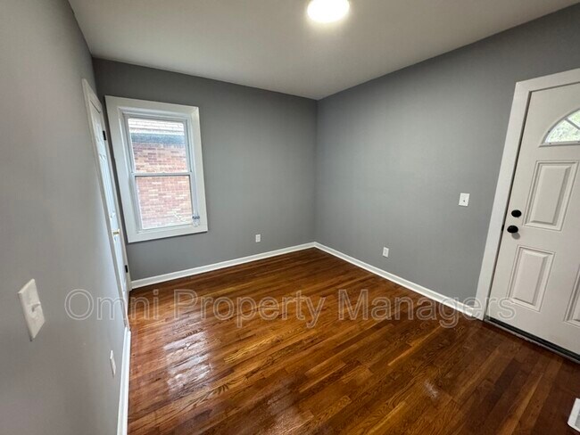 Building Photo - 3626 Courville St