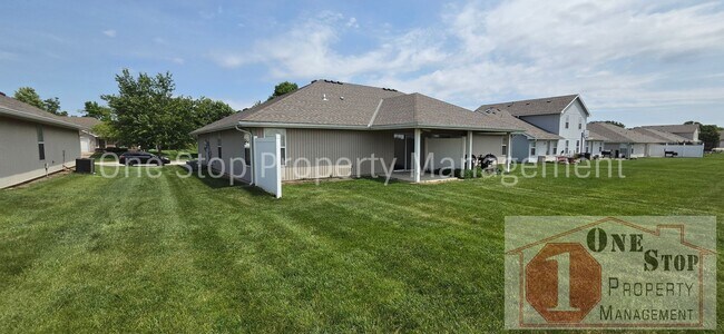 Building Photo - Beautiful 4 Bedroom 2 Bathroom in Grain Valley!