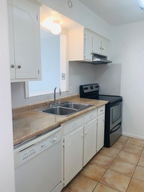 Building Photo - 1611 Mapleton Dr