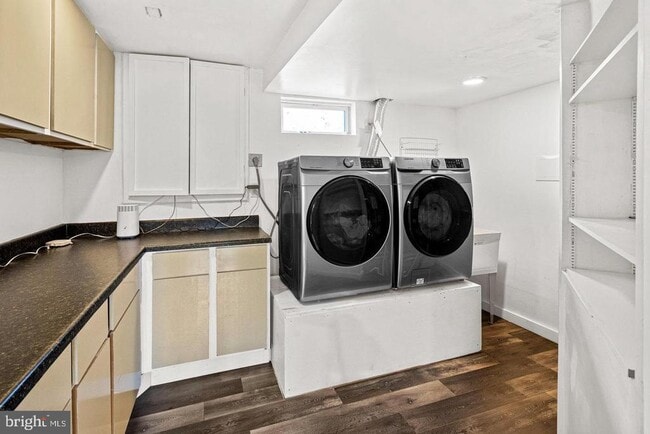 Building Photo - 1005 Aquia Dr