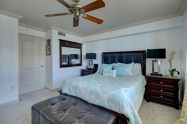 Building Photo - 3606 S Ocean Blvd