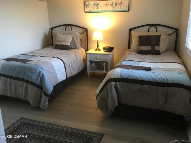 Building Photo - 1571 S Atlantic Ave