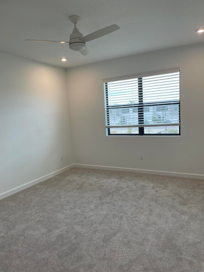 Building Photo - 14167 SW Solange St