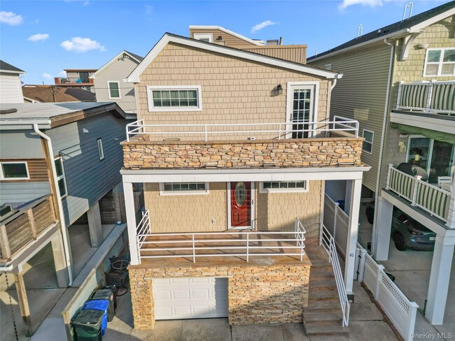 Building Photo - 40 New Hampshire St