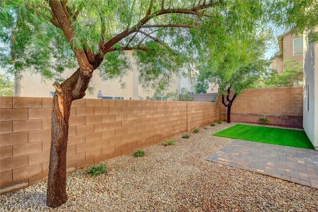 Building Photo - 10807 Cather Ave