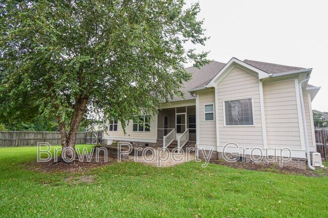 Building Photo - 4025 Fallberry Dr