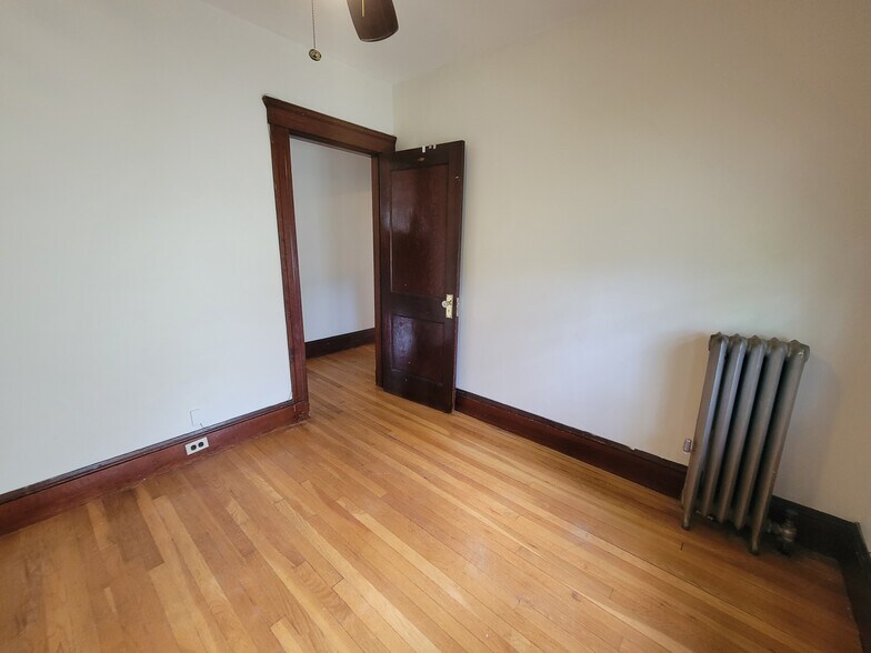 Building Photo - 108 Bourne St