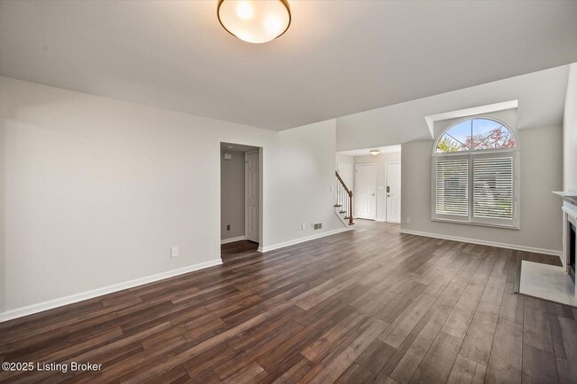 Building Photo - 10523 Going Ct