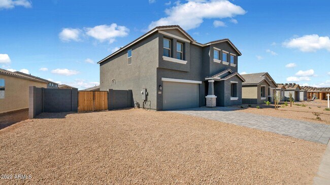 Building Photo - 13407 W Rowel Rd