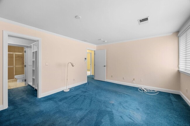 Building Photo - 241 Perkins St