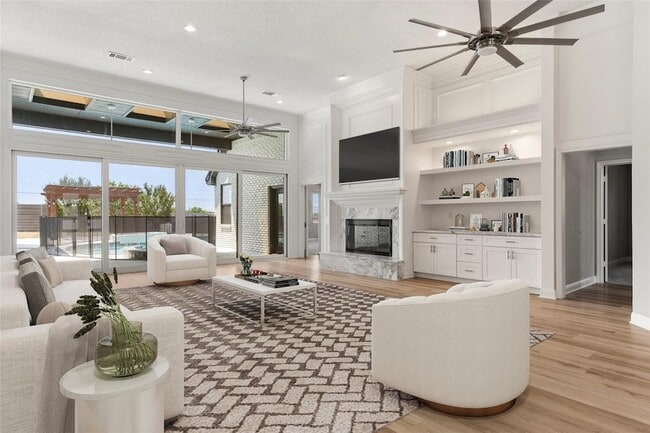 Building Photo - 209 Carriage Hill Ln