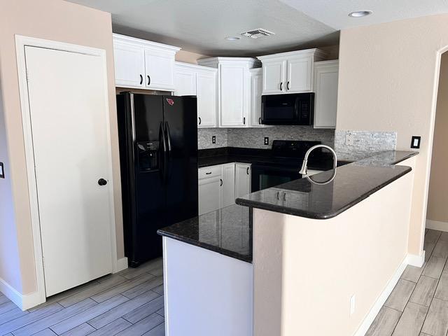 Building Photo - 5786 S 240th Dr