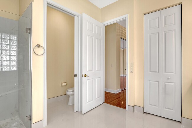 Building Photo - 15837 Corintha Terrace