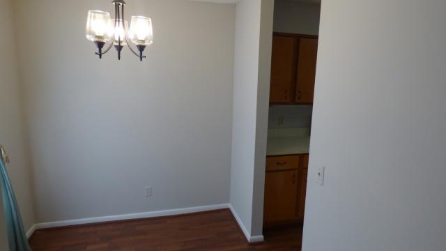 Building Photo - 2 bedroom in Jacksonville FL 32210