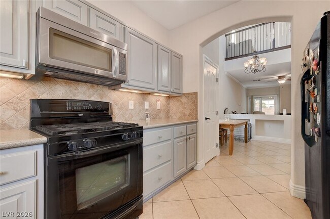 Building Photo - 6037 Sea Cliff Cove St