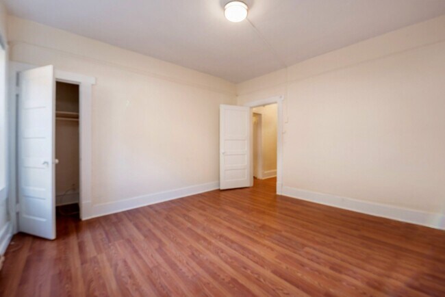 Floorplan - Queen Anne Court