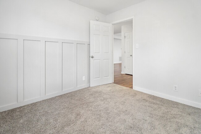 Building Photo - 3685 S Jot Dr